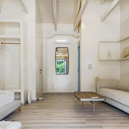 Tellion Áyios Nikítas