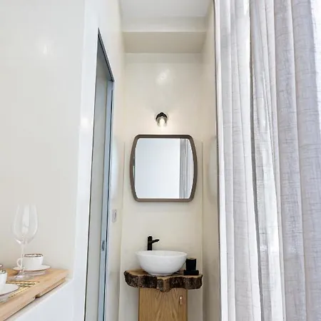 Tellion Apartment